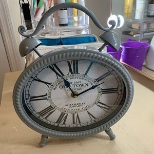 decorative working clock